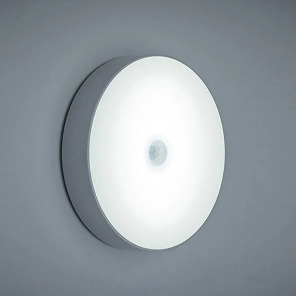 Luz Nocturna LED Recargable con Sensor de Movimiento y Sujecion Magnética